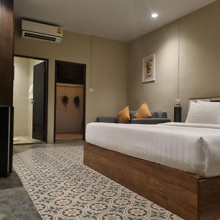 New Breakers Hotel Rawai Экстерьер фото