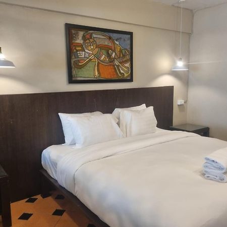 New Breakers Hotel Rawai Экстерьер фото