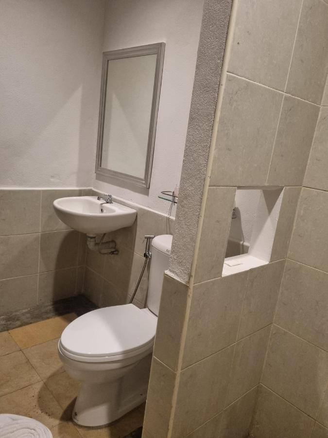 New Breakers Hotel Rawai Экстерьер фото