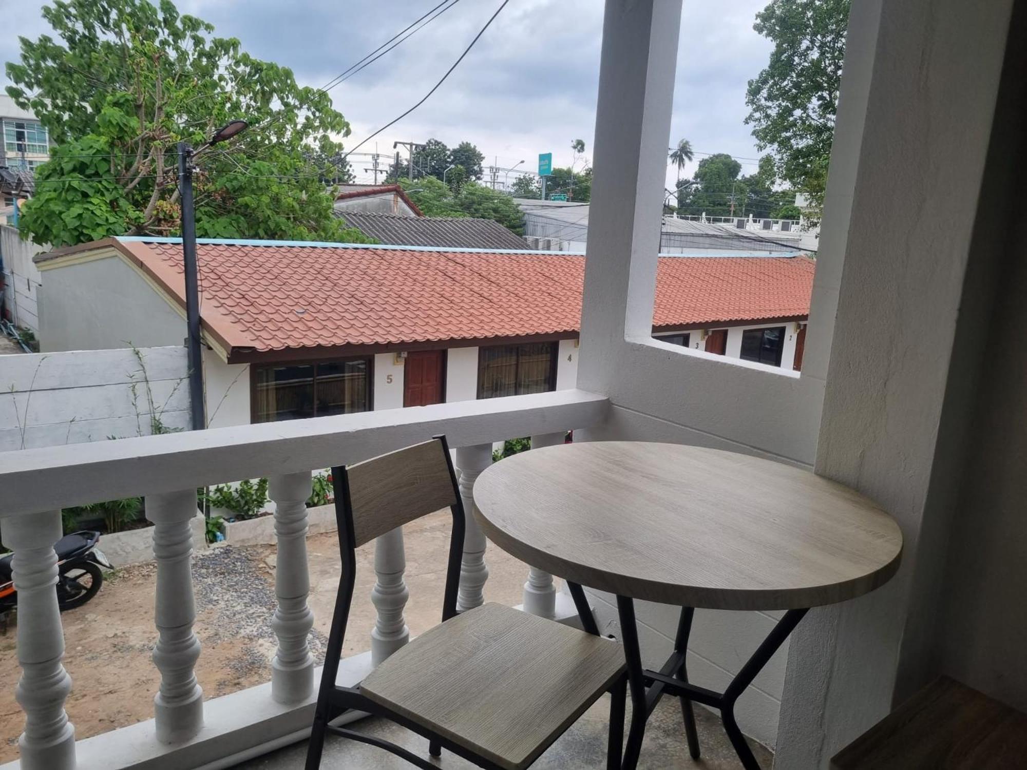 New Breakers Hotel Rawai Экстерьер фото
